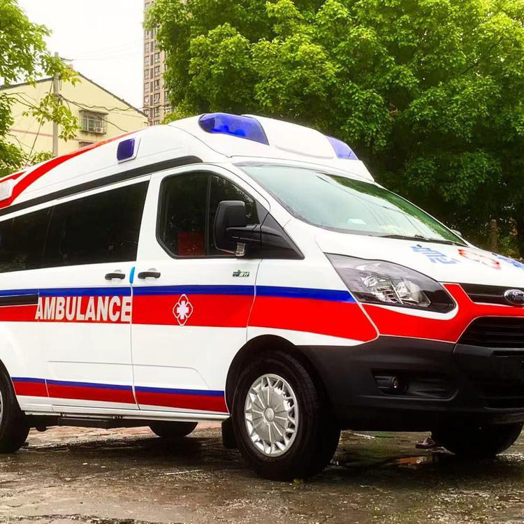 开平重症监护救护车出租护送返乡